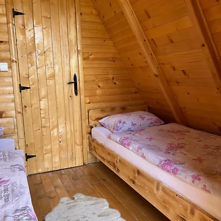 Smaka Brvnare Sjenica