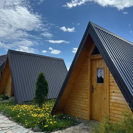 Holiday home Smaka Brvnare *