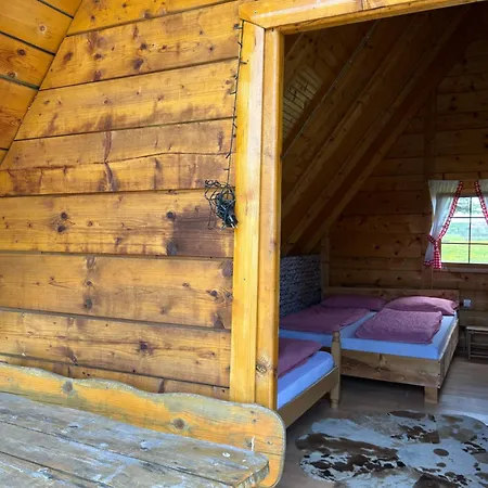 Holiday home Smaka Brvnare